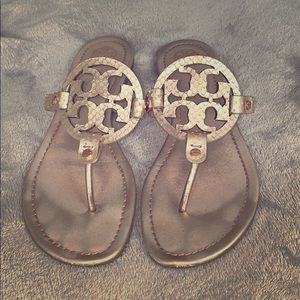 Gently worn Tory Burch Miller sandals! Size 10 ❤️